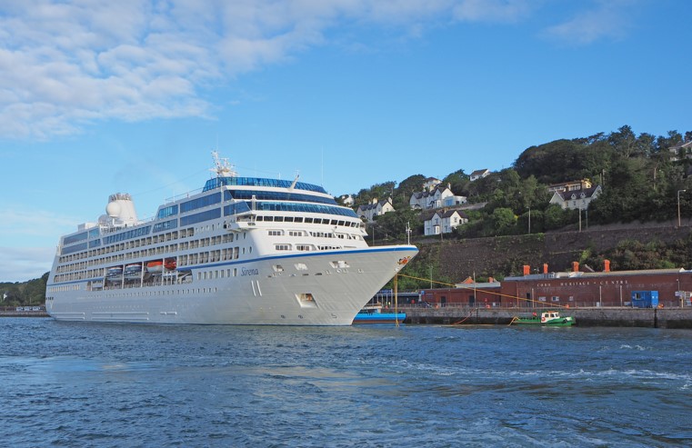MS Sirena